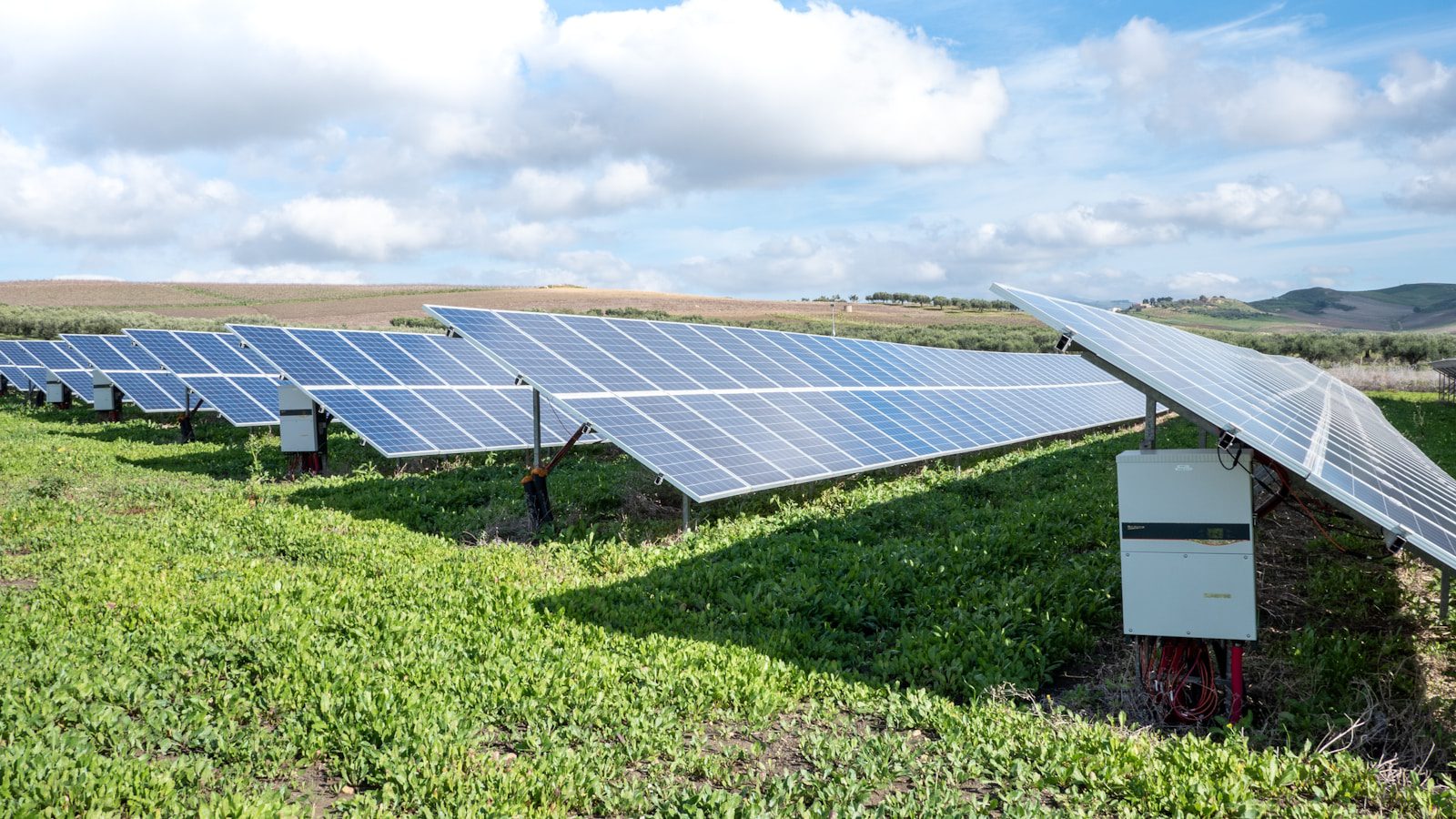 Q1 2025 Energy & Infrastructure – UK Hiring Review
